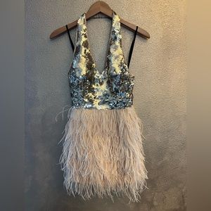 Bebe sequin halter bustier feather skirt mini dress XS in champagne gold/beige